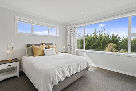 Photo of property in 156 Endeavour Drive, Whitby, Porirua, 5024