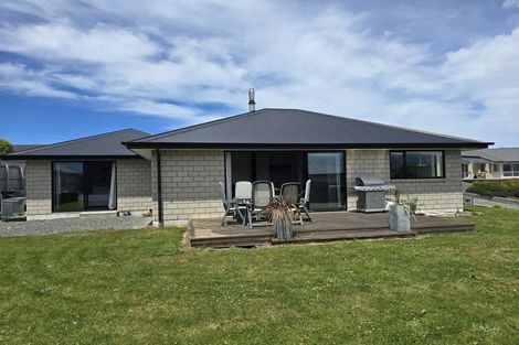 Photo of property in 6 Pukeko Place, Kaikoura, 7300