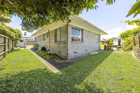 Photo of property in 4/17a Rose Road, Papatoetoe, Auckland, 2025