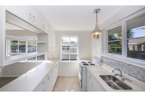 Photo of property in 16a Cashmere Road, Cashmere, Christchurch, 8022