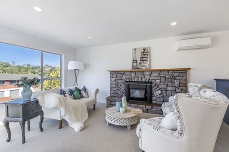 Photo of property in 100 Stapleford Crescent, Browns Bay, Auckland, 0630