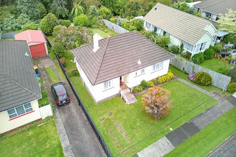 Photo of property in 42 Banks Street, Marfell, New Plymouth, 4310