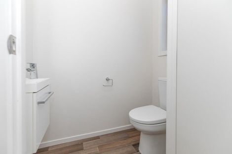 Photo of property in 75 Chiefs Court, Hamilton East, Hamilton, 3216