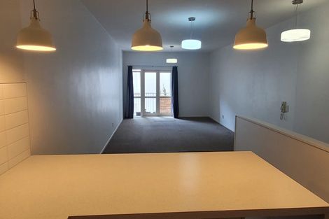 Photo of property in Luxford Villas, 107/72 Herald Street, Berhampore, Wellington, 6023