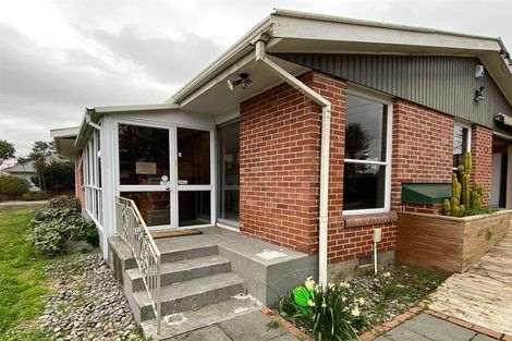 Photo of property in 8 Farrington Avenue, Bishopdale, Christchurch, 8053