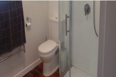 Photo of property in 28 Para Street, Miramar, Wellington, 6022