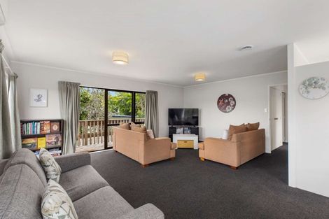 Photo of property in 49 Riverside Drive, Waiuku, 2123