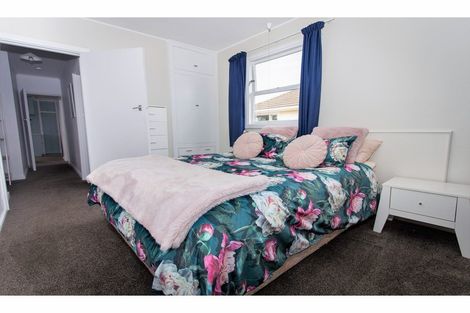 Photo of property in 73 Hargood Street, Woolston, Christchurch, 8062
