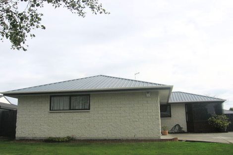 Photo of property in 112 Amberley Avenue, Highbury, Palmerston North, 4412