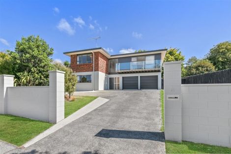 Photo of property in 19 Palmyra Way, Half Moon Bay, Auckland, 2012