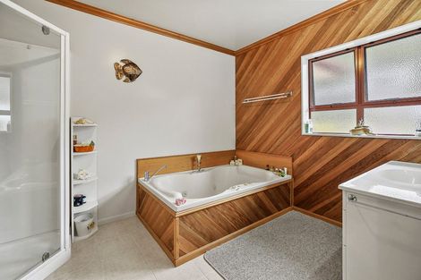 Photo of property in 82 Bennett Road, Te Mata, Thames, 3575