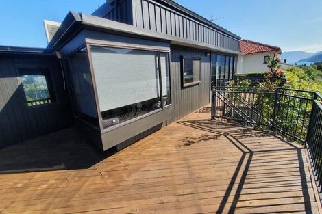 Photo of property in 64 Oregon Drive, Kelvin Heights, Queenstown, 9300