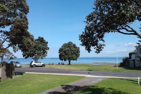 Photo of property in 43 Arkles Strand, Arkles Bay, Whangaparaoa, 0932