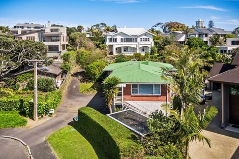 Photo of property in 7 Audrey Road, Takapuna, Auckland, 0620