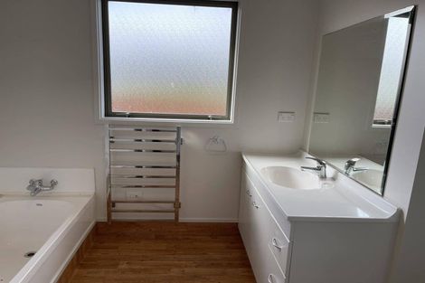 Photo of property in 20 Charles Street, Weston, Oamaru, 9401