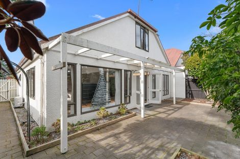 Photo of property in 1/8 Cottesmore Close, Burnside, Christchurch, 8053