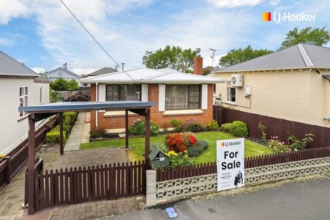 Photo of property in 92 Fawcett Street, South Dunedin, Dunedin, 9012
