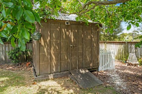 Photo of property in 9 Grand View Road, Leigh, 0985