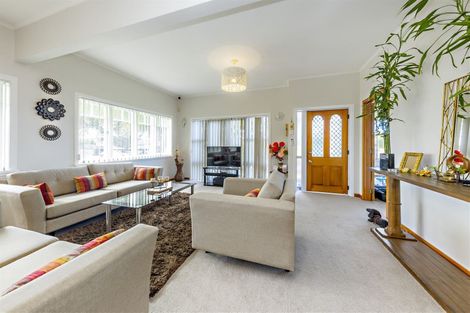 Photo of property in 1/33 Landscape Road, Papatoetoe, Auckland, 2025