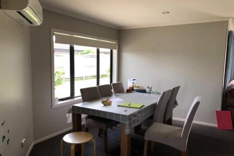 Photo of property in 1 Capricorn Place, Browns Bay, Auckland, 0630