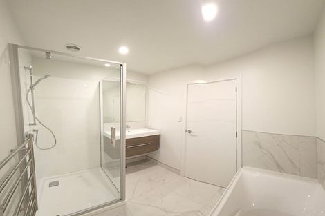 Photo of property in 81 Hokioi Drive, Kenepuru, Porirua, 5022