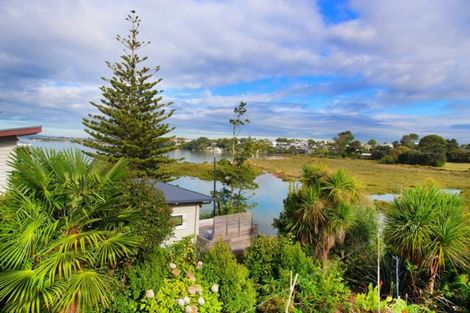 Photo of property in 68 Aramoana Avenue, Devonport, Auckland, 0624