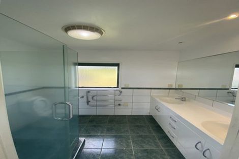 Photo of property in 18 Murphys Road, Flat Bush, Auckland, 2019