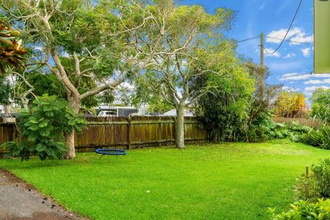 Photo of property in 10 Ferry Road, Waipu, 0510
