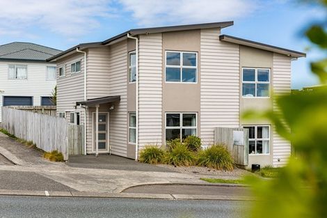 Photo of property in 184 Mark Avenue, Grenada Village, Wellington, 6037