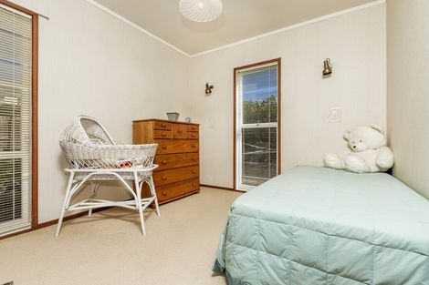 Photo of property in 15 Penning Road, Milford, Auckland, 0620