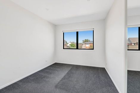 Photo of property in 7/19 Milton Road, Orewa, 0931