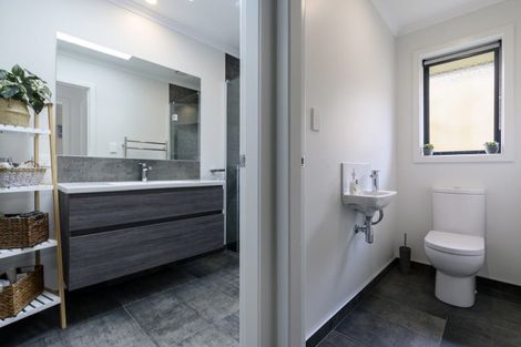 Photo of property in 11 Oyster Place, Omokoroa, 3114