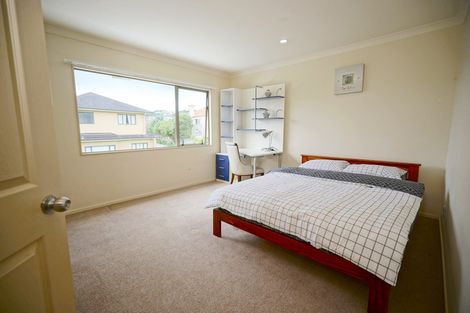 Photo of property in 118 Hugh Green Drive, Pinehill, Auckland, 0632