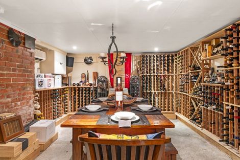 Photo of property in 19 Cremorne Avenue, Hokowhitu, Palmerston North, 4410