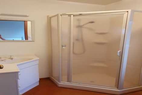 Photo of property in 156 Piha Road, Piha, New Lynn, 0772