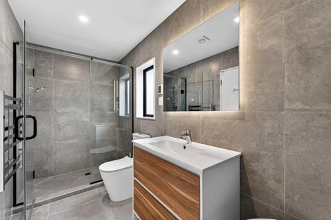Photo of property in 20a Arrow Road, Forrest Hill, Auckland, 0620