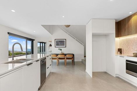 Photo of property in 280 Major Hornbrook Road, Mount Pleasant, Christchurch, 8081