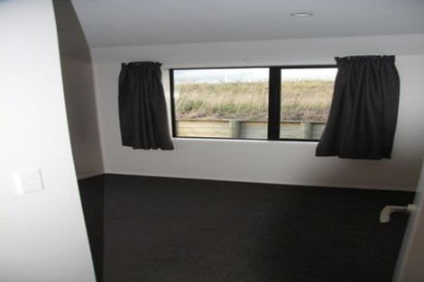 Photo of property in 4 Macdonald Heights, Feilding, 4702