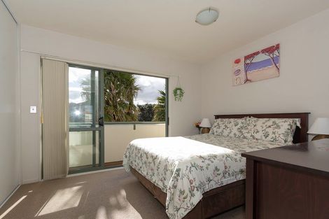 Photo of property in 16 Waterside Crescent, Gulf Harbour, Whangaparaoa, 0930