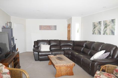 Photo of property in 89 Eatwell Avenue, Paraparaumu Beach, Paraparaumu, 5032
