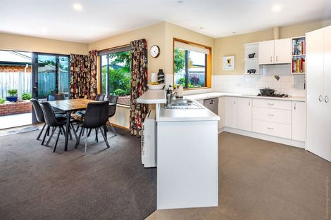 Photo of property in 9 Blue Gum Place, New Brighton, Christchurch, 8083