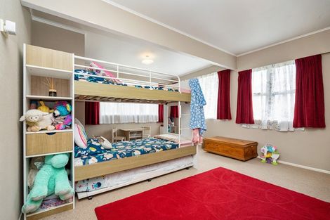 Photo of property in 13 Otuhiwai Crescent, Tikipunga, Whangarei, 0112