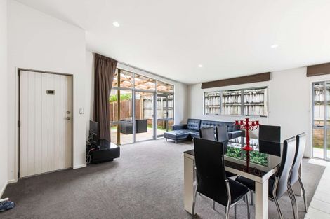 Photo of property in 11 Carento Way, Stanmore Bay, Whangaparaoa, 0932