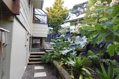 Photo of property in 42 Wirihana Road, Titirangi, Auckland, 0604
