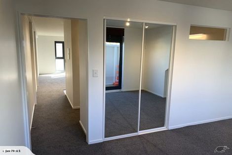 Photo of property in Pirie Street Townhouses, 3/35 Pirie Street, Mount Victoria, Wellington, 6011