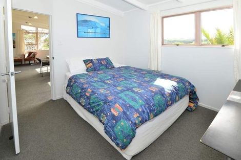 Photo of property in 15 Everard Avenue, Army Bay, Whangaparaoa, 0930