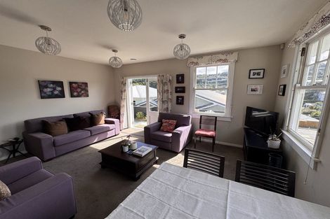 Photo of property in 2a Dawson Street, Berhampore, Wellington, 6023