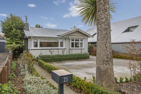 Photo of property in 25 Perry Street, Papanui, Christchurch, 8053