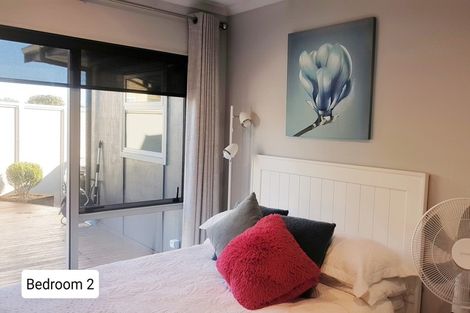 Photo of property in 107 Ryder Crescent, Levin, 5510