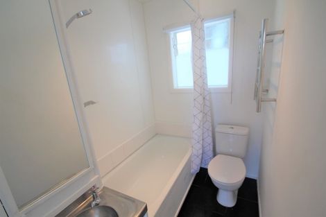 Photo of property in 67 St Vincent Avenue, Remuera, Auckland, 1050